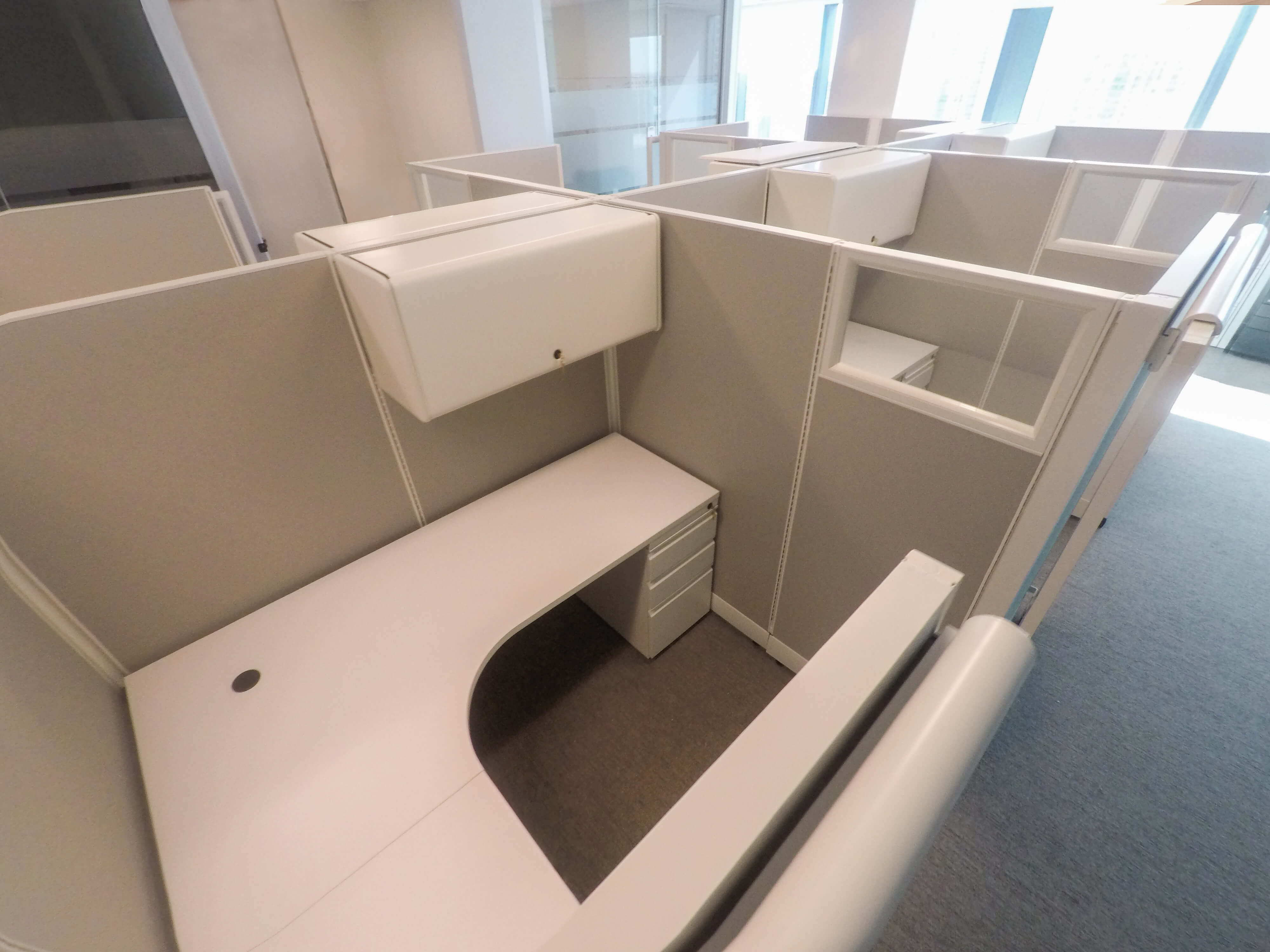 L shaped cubicles 529 1